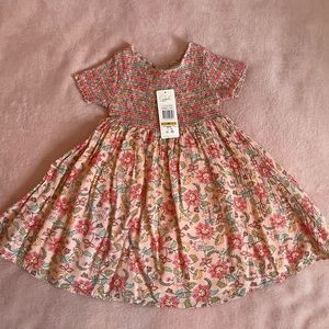 Cute floral girls 3T dress. Never worn with tags.